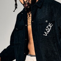 李寧 x DFT Wade 系列刺繡標誌寬鬆保暖男士冬季外套黑色 AJMR087-1 Shop 李寧 x DFT Wade 系列刺繡標誌寬鬆保暖男士冬季外套黑色 AJMR087-1