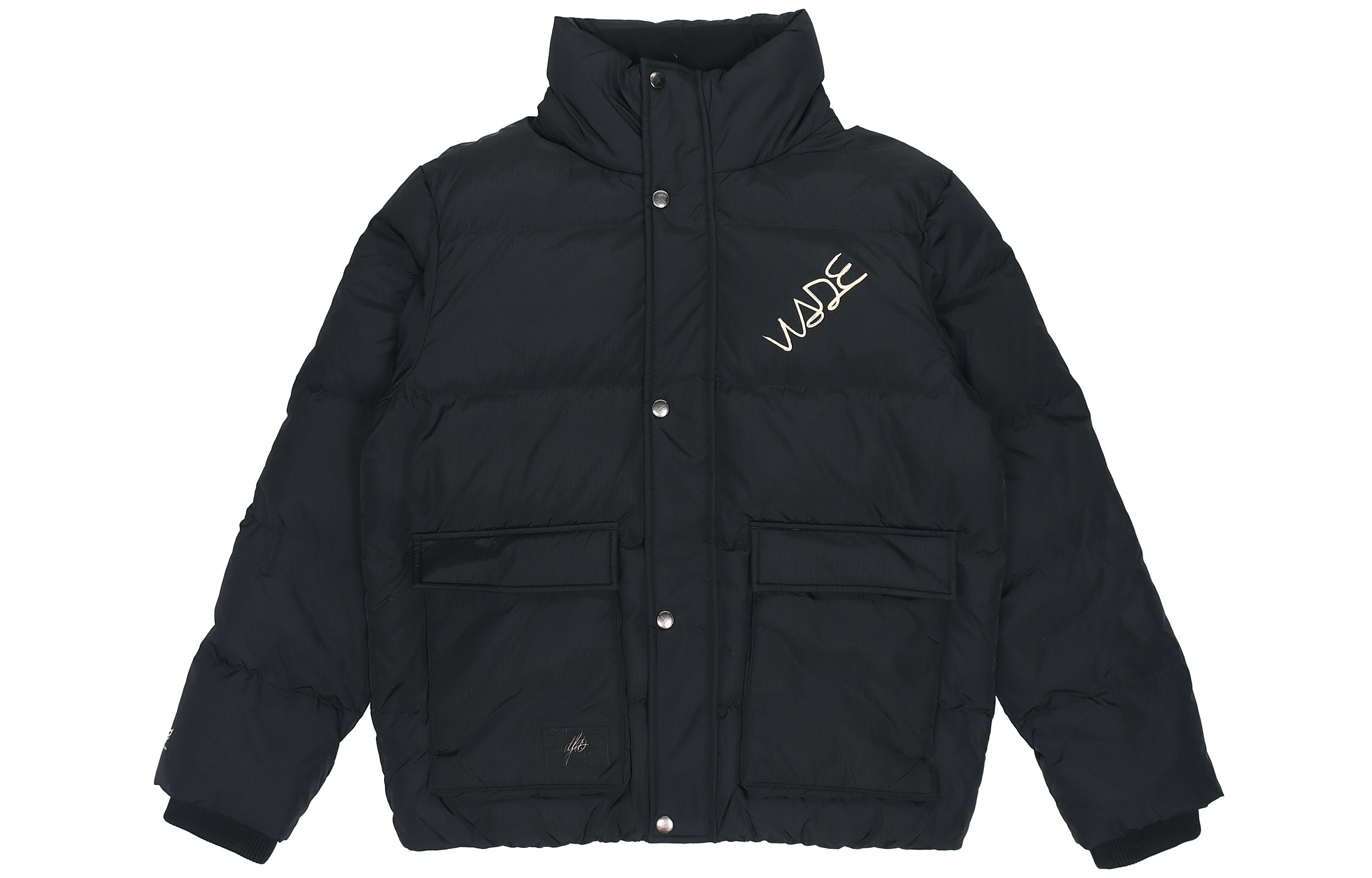 Lookbook 리닝 x DFT 아티스트 웨이드 시리즈 로고 스탠드 칼라 패딩 재킷 블랙. AYMR443-1