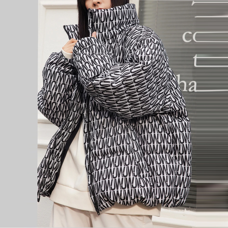 Purchase Li-Ning x Jason Wu Designer Collab Winter Puffer Jacket Unisex Black White. AYMR500-1