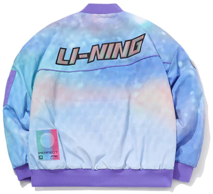 Li-Ning x QQ Dance Jaket Fleece Longgar Motif Digital Pria AJDQ473-2 Lookbook Li-Ning x QQ Dance Jaket Fleece Longgar Motif Digital Pria AJDQ473-2
