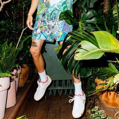 Li-Ning x Steven Harrington Skate Shorts Green Cartoon Print Casual Shorts. AKSR735-1 Shop Li-Ning x Steven Harrington Skate Shorts Green Cartoon Print Casual Shorts. AKSR735-1