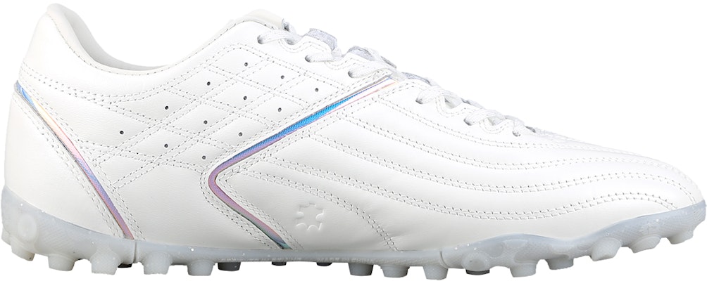 Li-Ning Yu Series TF 'White Shock-Absorbing Carbon Plate' ASTT011-1 Order Li-Ning Yu Series TF 'White Shock-Absorbing Carbon Plate' ASTT011-1