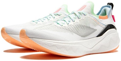 리닝 웨잉 3 프로 '화이트 그린 오렌지' ARHU001-8 Lookbook 리닝 웨잉 3 프로 '화이트 그린 오렌지' ARHU001-8