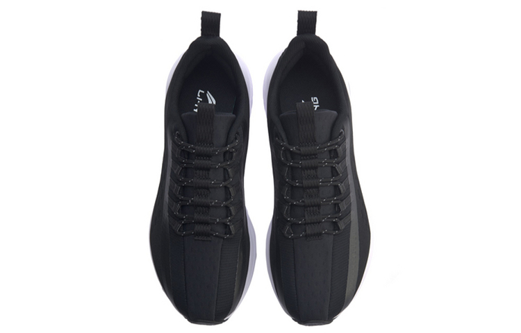 Shop Li-Ning Yun Que ''Nero Basso'' Scarpe da Running ARHP163-1