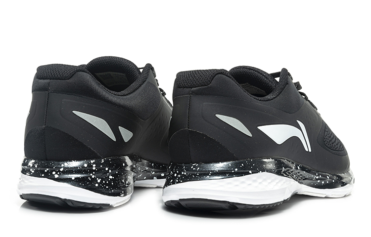 Shop Li-Ning Yun Deuxième Génération Mid ''Noir'' ARHQ185-4