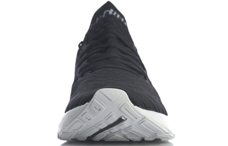 Shop Li-Ning YUN VI V2 Low ''Noir Argent'' ARHQ023-10