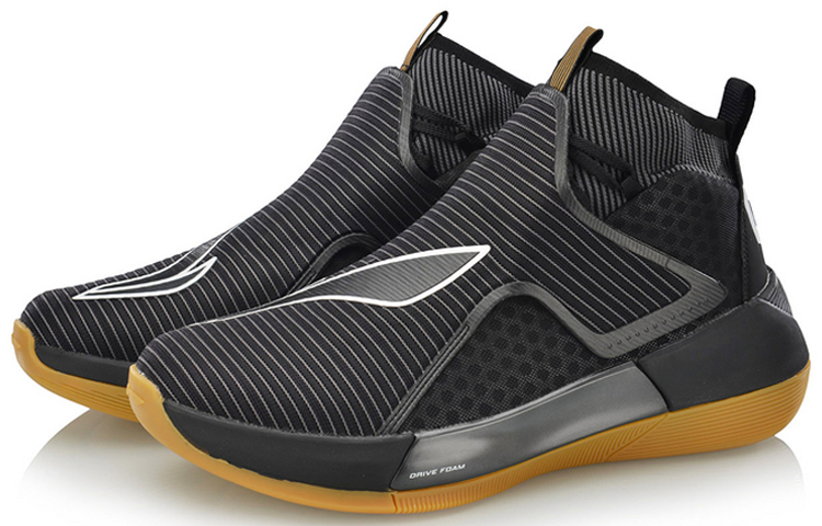 Lookbook LiNing李寧 驭帥12 高幫籃球鞋 黑生膠