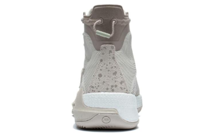 Purchase 李宁 驭帅13䨻 沙鹰 一体織 回彈輕便 防滑耐磨 高幫 籃球鞋 灰色