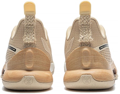 Li-Ning李宁 Evolution 驭帅 LOW 轻量高回弹 舒适 软弹 低帮 籃球鞋 男款 杏仁卡其 Lookbook Li-Ning李宁 Evolution 驭帅 LOW 轻量高回弹 舒适 软弹 低帮 籃球鞋 男款 杏仁卡其