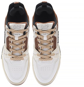 Li-Ning 001 BTC 'Putih Coklat' AGCS103-5 Shop Li-Ning 001 BTC 'Putih Coklat' AGCS103-5