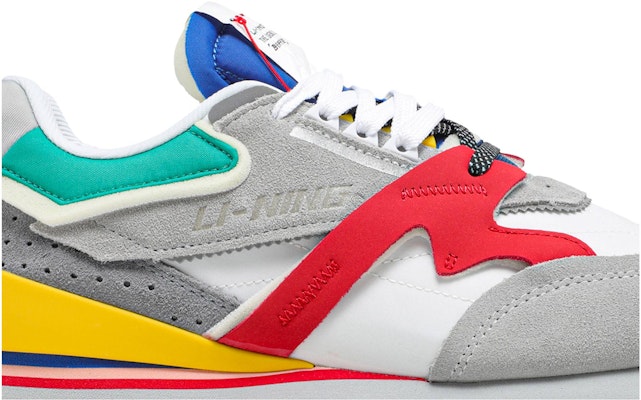 Li-Ning 001 Moment 'White Red' AGCP313-1 Order Li-Ning 001 Moment 'White Red' AGCP313-1