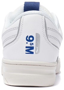 Li-Ning 937 Deluxe Low 'Putih' AGBR095-1 Shop Li-Ning 937 Deluxe Low 'Putih' AGBR095-1