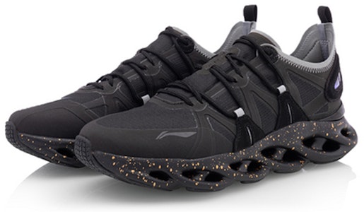 LiNing李宁 弧 減震防滑耐磨 低幫 跑步鞋 黑藍 Lookbook LiNing李宁 弧 減震防滑耐磨 低幫 跑步鞋 黑藍