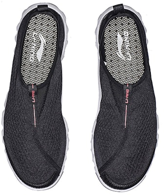 Li-Ning Arc Rendah 'Hitam Putih' AHLM009-4 Shop Li-Ning Arc Rendah 'Hitam Putih' AHLM009-4