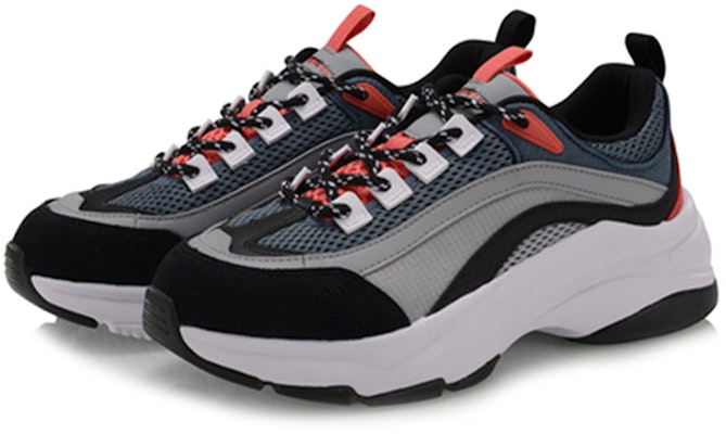 Li-Ning Aurora WindWalker 'Kelabu Merah Putih' AGCP075-5 Lookbook Li-Ning Aurora WindWalker 'Kelabu Merah Putih' AGCP075-5