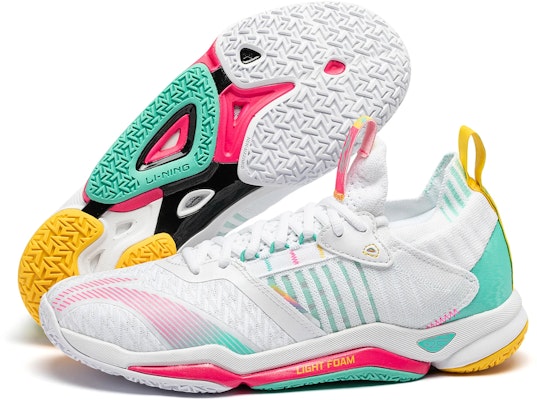 Li-Ning Badminton Shoes 'Parrot Green' AYZU009-1 Lookbook Li-Ning Badminton Shoes 'Parrot Green' AYZU009-1