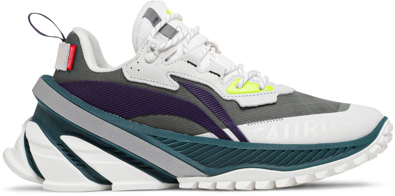Li-Ning Bull 'Abu Gelap' ARHQ055-3 Buy Li-Ning Bull 'Abu Gelap' ARHQ055-3