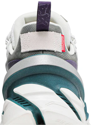 Li-Ning Bull 'Abu Gelap' ARHQ055-3 Sizing Li-Ning Bull 'Abu Gelap' ARHQ055-3