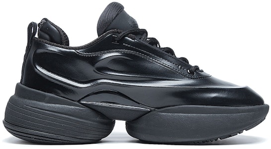 Li-Ning CF Chaoju 'Hitam' AGLS239-2 Order Li-Ning CF Chaoju 'Hitam' AGLS239-2