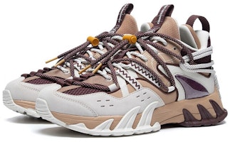 Kasut Li-Ning CF Series 'Coklat Putih' ARDS017-2 Lookbook Kasut Li-Ning CF Series 'Coklat Putih' ARDS017-2