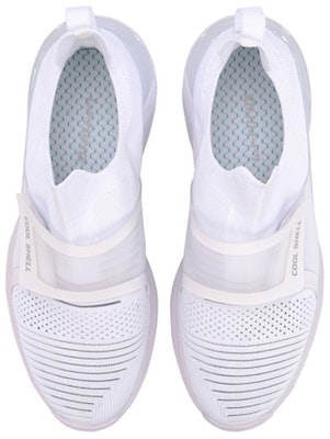 Li-Ning Comet 2 No Boundary 'Putih' AGLP027-5 Shop Li-Ning Comet 2 No Boundary 'Putih' AGLP027-5