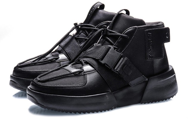 Li-Ning Counterflow Contrarian 'Pahlawan Hitam' AGCQ137-1 Lookbook Li-Ning Counterflow Contrarian 'Pahlawan Hitam' AGCQ137-1