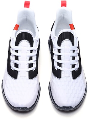 Li-Ning Crazy Run 'Hitam Putih' ARHP007-1 Shop Li-Ning Crazy Run 'Hitam Putih' ARHP007-1