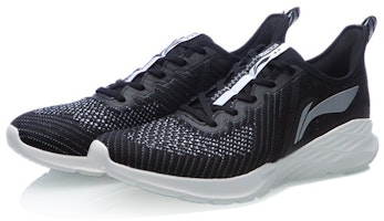 李宁 Crazy Run '黑白' ARHQ039-3 Lookbook 李宁 Crazy Run '黑白' ARHQ039-3