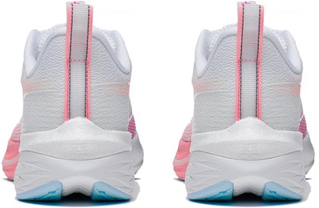 李宁赤兔6Pro 樱花粉 稳定支撑 柔软鞋面 能量反弹中底 耐磨透气防滑 低帮 跑步鞋 白色 Shop 李宁赤兔6Pro 樱花粉 稳定支撑 柔软鞋面 能量反弹中底 耐磨透气防滑 低帮 跑步鞋 白色