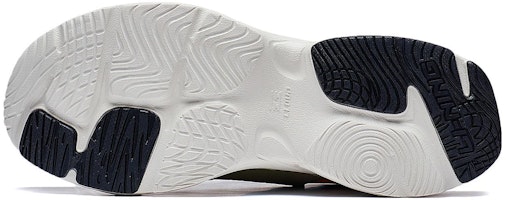 Li-Ning Defender 'Verde Oliva' AGLT127-2 Sizing Li-Ning Defender 'Verde Oliva' AGLT127-2