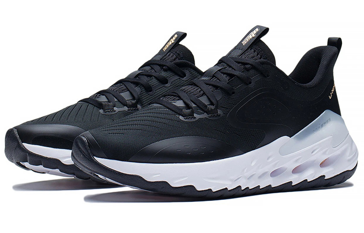 Lookbook LiNing李寧 eazGo 減震 低幫 跑步鞋 男款 黑色 舒適