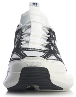 Li-Ning Essence Infinite+ AGBQ031-2 Shop Li-Ning Essence Infinite+ AGBQ031-2