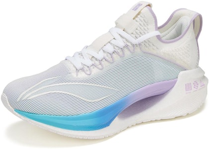 LiNing李寧 絕影 Essential 棉花糖 防滑減震耐磨 低幫 跑步鞋 男款 白藍紫 Lookbook LiNing李寧 絕影 Essential 棉花糖 防滑減震耐磨 低幫 跑步鞋 男款 白藍紫