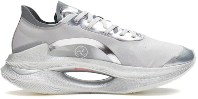 李宁 绝影䨻耐磨透氣低幫跑步鞋 銀色 Order 李宁 绝影䨻耐磨透氣低幫跑步鞋 銀色