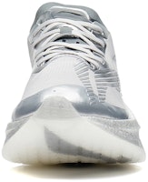 李宁 绝影䨻耐磨透氣低幫跑步鞋 銀色 Purchase 李宁 绝影䨻耐磨透氣低幫跑步鞋 銀色