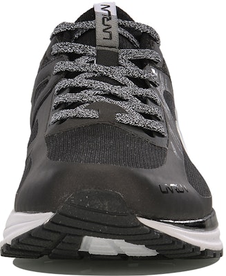 LiNing李寧 光速 透氣減震跑步鞋 黑白 Shop LiNing李寧 光速 透氣減震跑步鞋 黑白