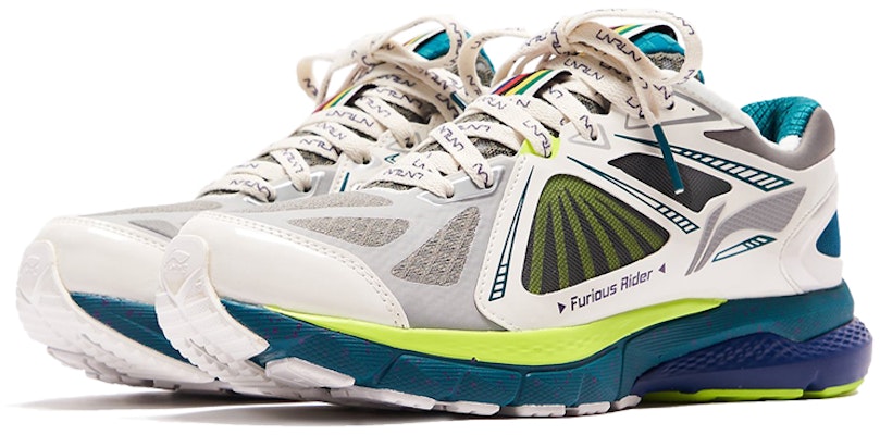 Li-Ning Furious Rider 3 OG Sepatu Olahraga ARZQ005-4 Lookbook Li-Ning Furious Rider 3 OG Sepatu Olahraga ARZQ005-4