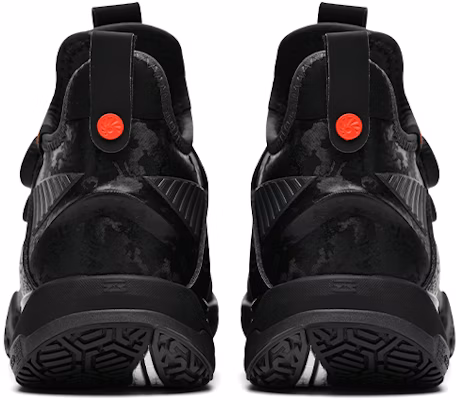Li-Ning Ground Flying 2 Max 'Hitam' AYAT001-2 Shop Li-Ning Ground Flying 2 Max 'Hitam' AYAT001-2