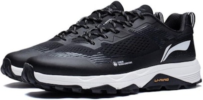 Li-Ning Gundam 'Hitam Putih' ARDT007-4 Lookbook Li-Ning Gundam 'Hitam Putih' ARDT007-4