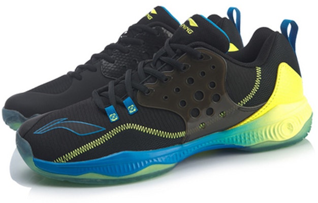 李宁 戰戟2 V2 訓練羽毛球鞋 黑綠 Lookbook 李宁 戰戟2 V2 訓練羽毛球鞋 黑綠