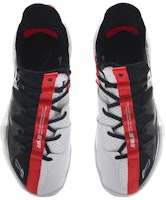 LiNing李寧 戰戟Ⅲ 耐磨減震羽毛球鞋 黑白 Shop LiNing李寧 戰戟Ⅲ 耐磨減震羽毛球鞋 黑白