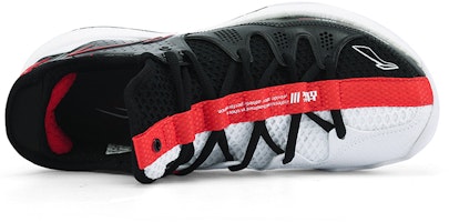 李宁 戰戟3 耐磨防滑抗扭支撐實戰羽毛球鞋 男女同款 黑白紅 Lookbook 李宁 戰戟3 耐磨防滑抗扭支撐實戰羽毛球鞋 男女同款 黑白紅