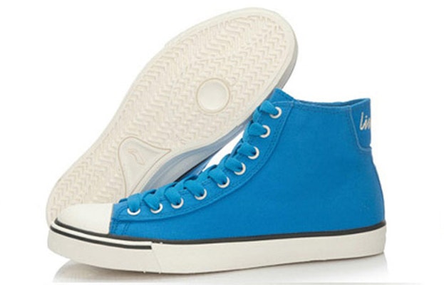 Li-Ning High 'Biru Putih' Sneakers ALAL103-2 Lookbook Li-Ning High 'Biru Putih' Sneakers ALAL103-2