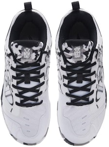 李宁 專業 減震回彈 低幫 羽毛球鞋 白黑色 Shop 李宁 專業 減震回彈 低幫 羽毛球鞋 白黑色