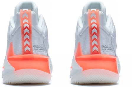 LiNing李寧 利刃3 減震防滑耐磨 高幫 籃球鞋 白色 Shop LiNing李寧 利刃3 減震防滑耐磨 高幫 籃球鞋 白色