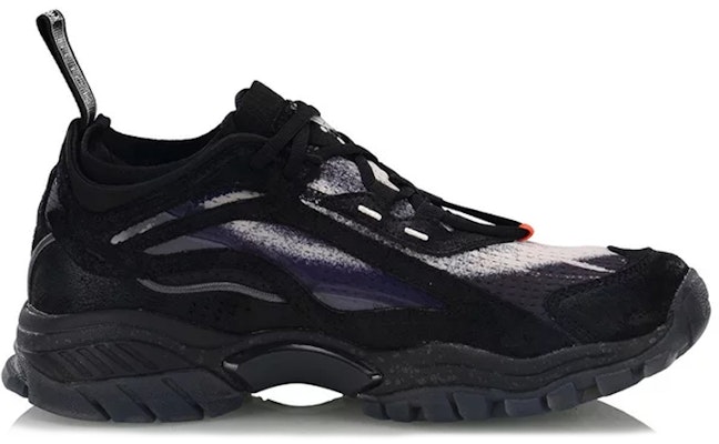 Li-Ning Seri Aurora Skywalk Hitam Putih Pekan Mode New York AGLP119-2 Order Li-Ning Seri Aurora Skywalk Hitam Putih Pekan Mode New York AGLP119-2