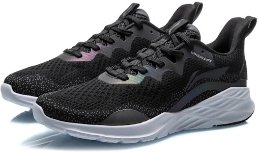 LiNing李寧 隨心啟跑 一體織 低幫 跑步鞋 男女同款 標準黑 Lookbook LiNing李寧 隨心啟跑 一體織 低幫 跑步鞋 男女同款 標準黑