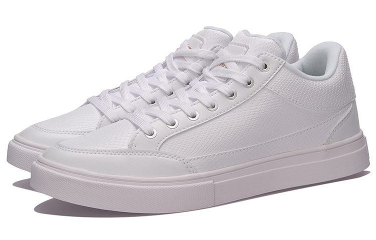 Lookbook 李宁改造版 '白色低帮滑板鞋' AGCM143-2