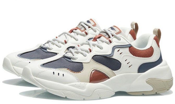 Li-Ning Retro Sukan Kasual AGCR335-3 Lookbook Li-Ning Retro Sukan Kasual AGCR335-3