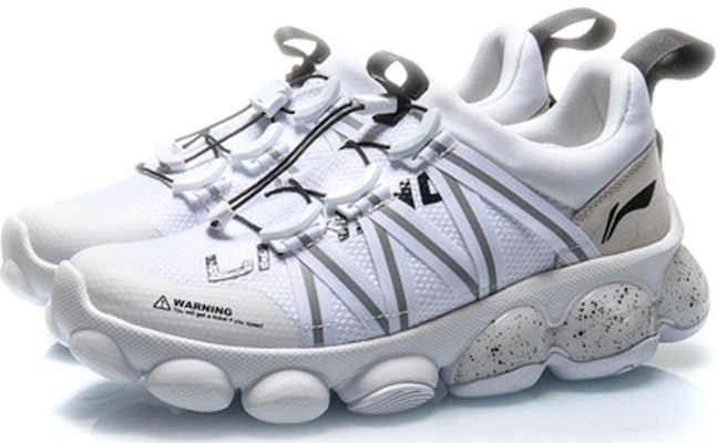 李寧 減震防滑 低筒 跑步鞋 白色 Lookbook 李寧 減震防滑 低筒 跑步鞋 白色